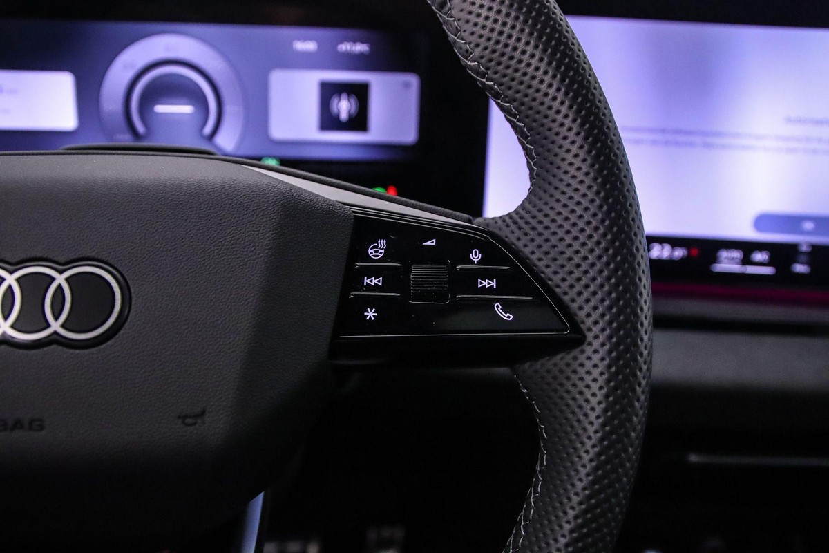 Audi SQ6 e-tron