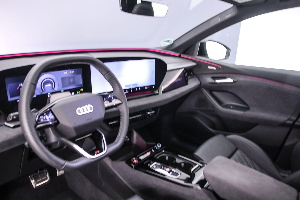 Audi SQ6 e-tron