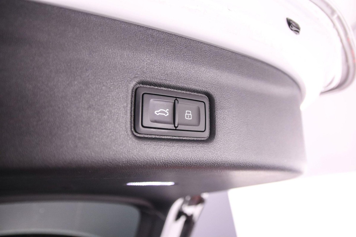 Audi SQ6 e-tron