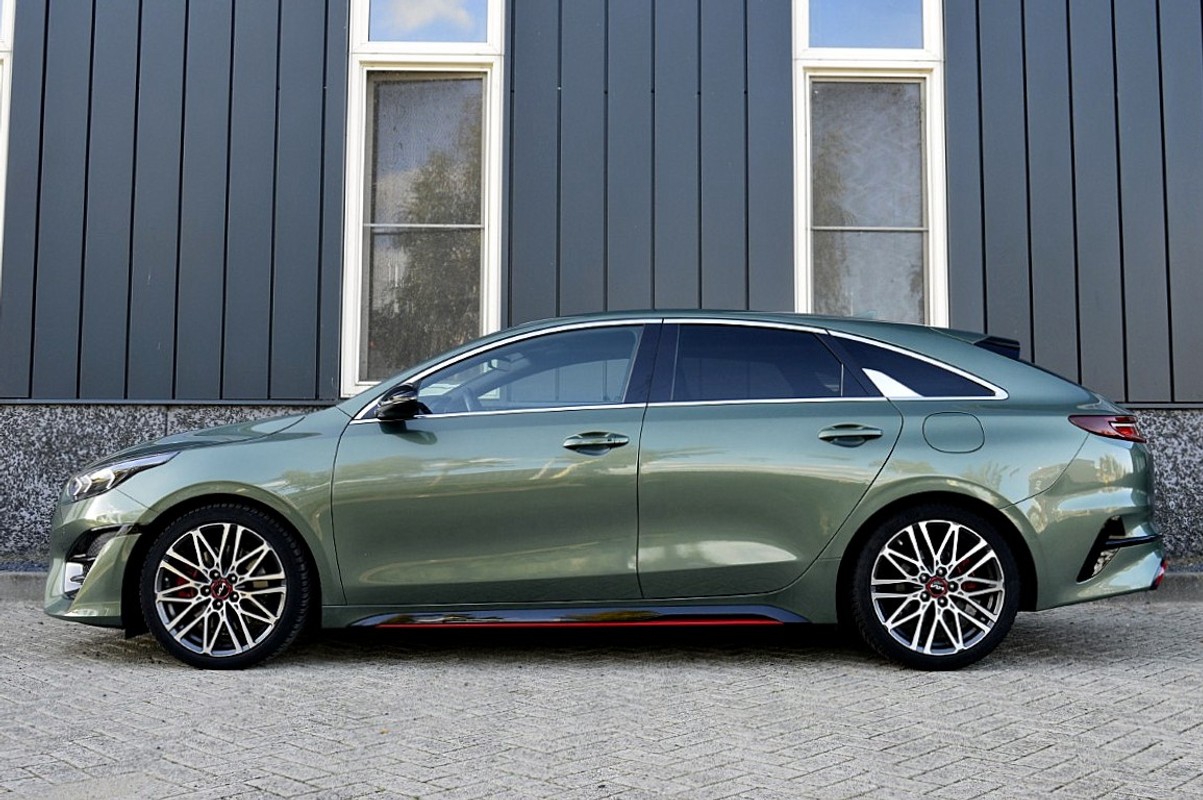 Kia ProCeed