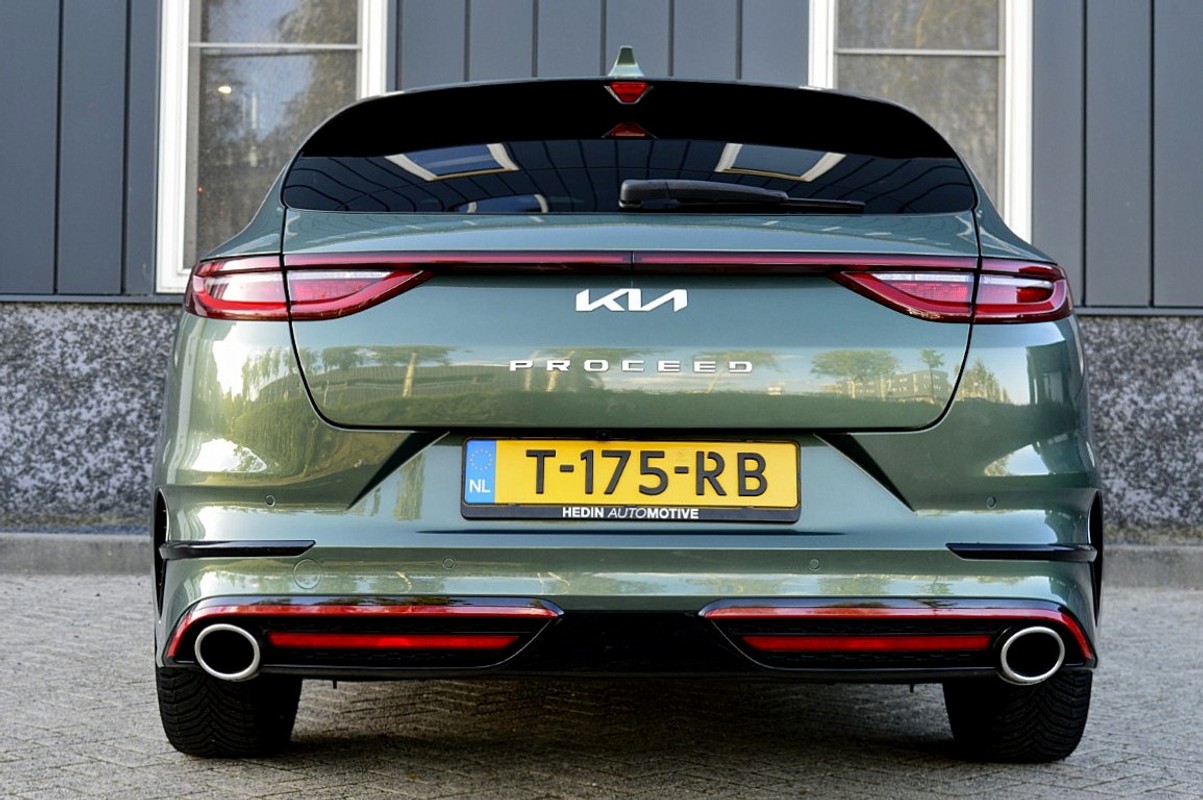 Kia ProCeed
