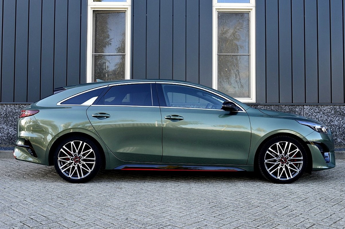 Kia ProCeed