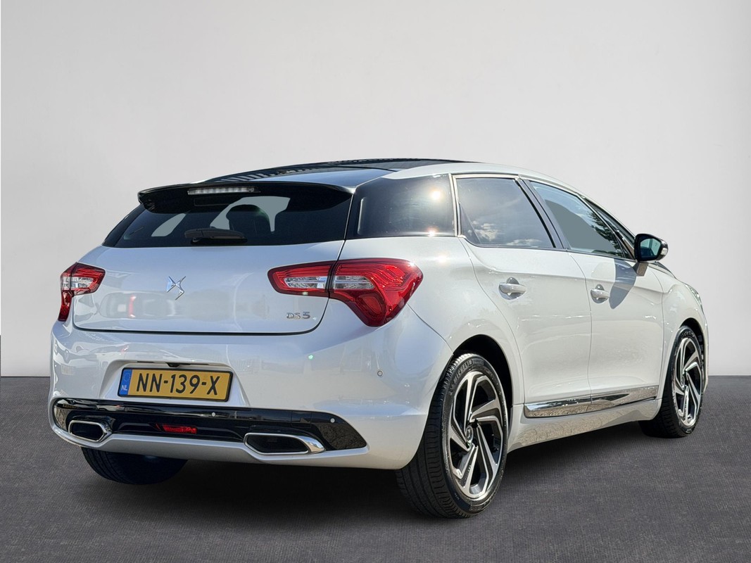 DS DS 5