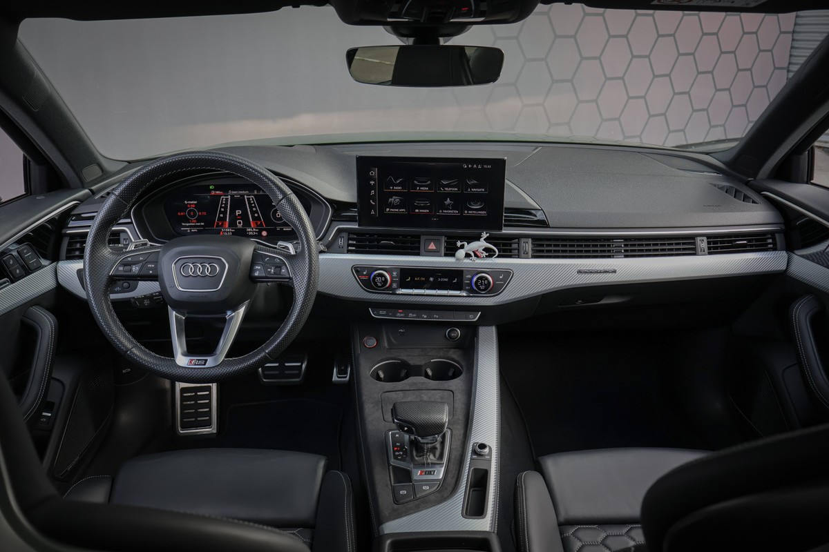 Audi RS4