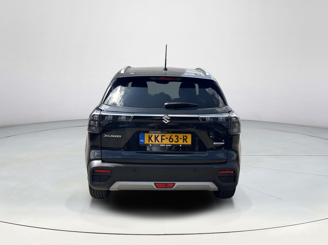 Suzuki S-Cross