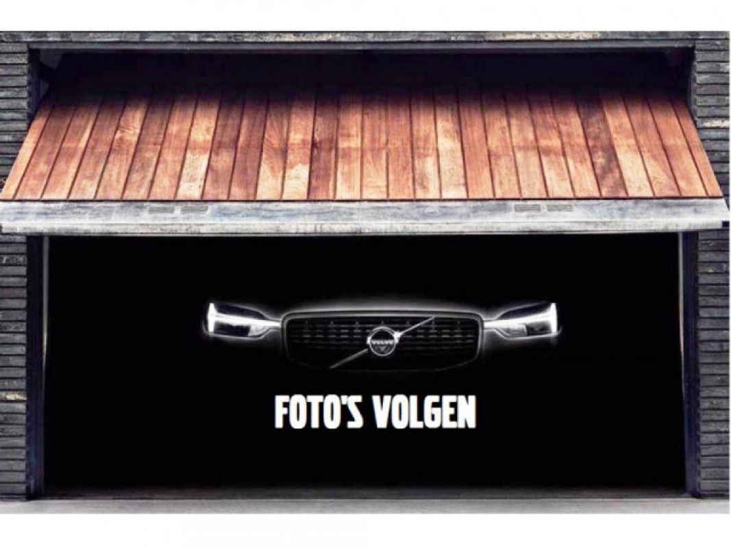 Volvo EX40