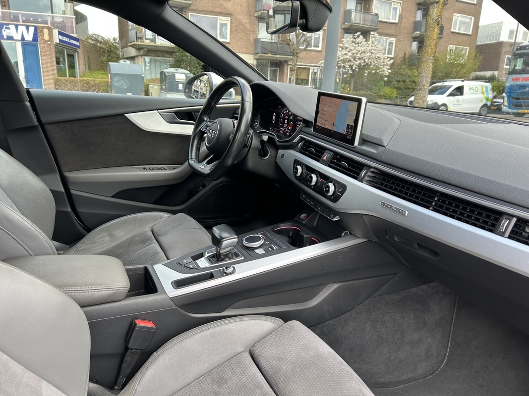 Audi S5