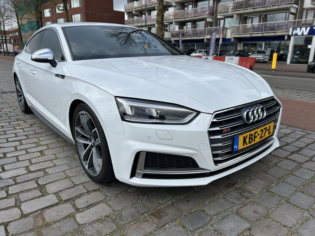 Audi S5