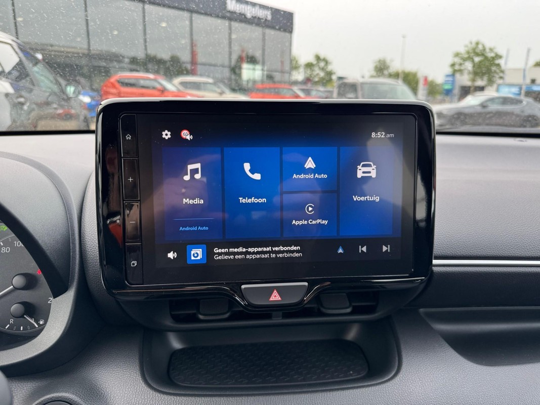 Mazda 2 Hybrid