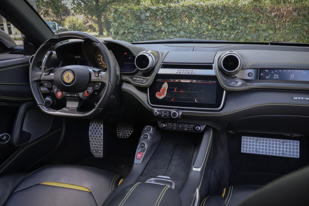 Ferrari GTC4Lusso
