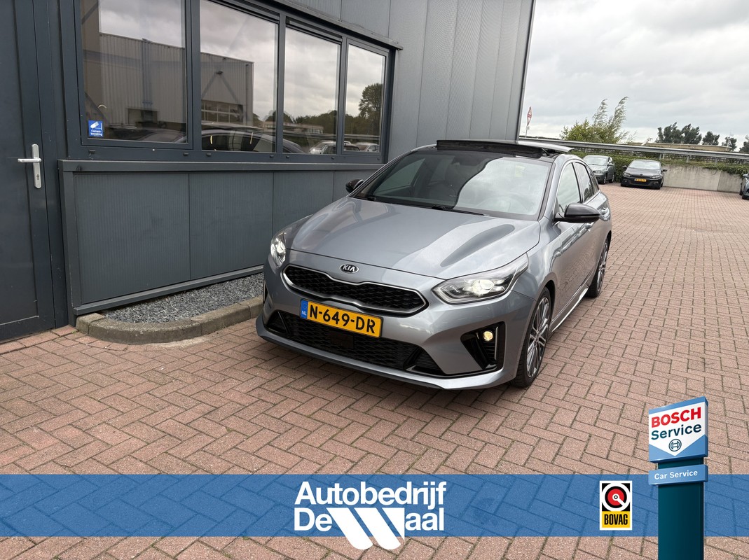 Kia ProCeed