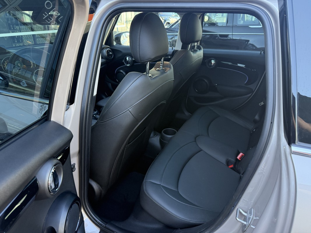 MINI 5-Deurs