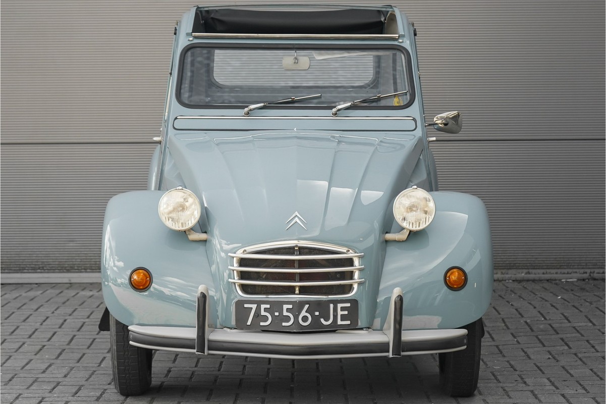 Citroën 2CV