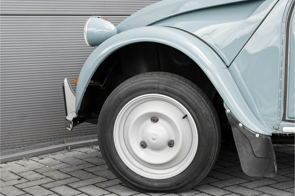 Citroën 2CV