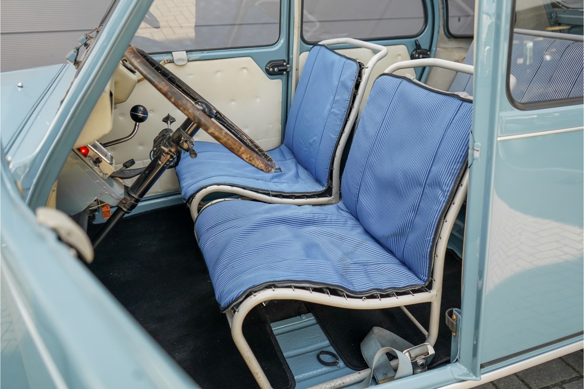 Citroën 2CV