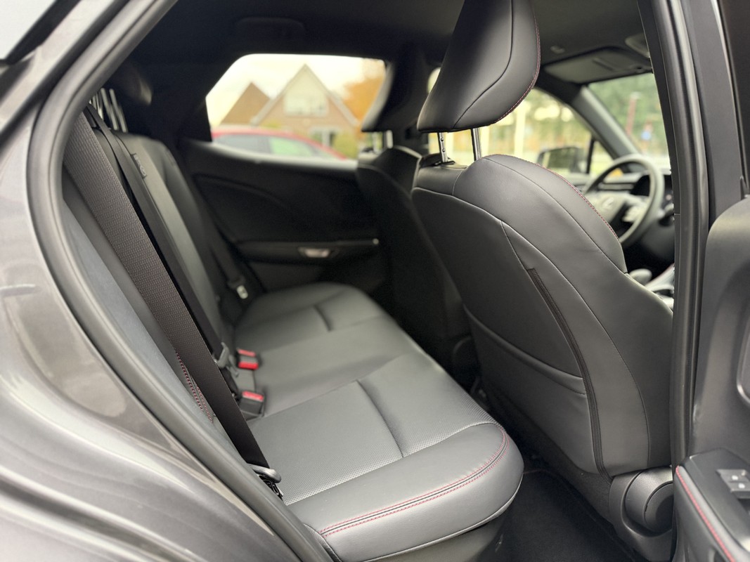 Lexus LBX