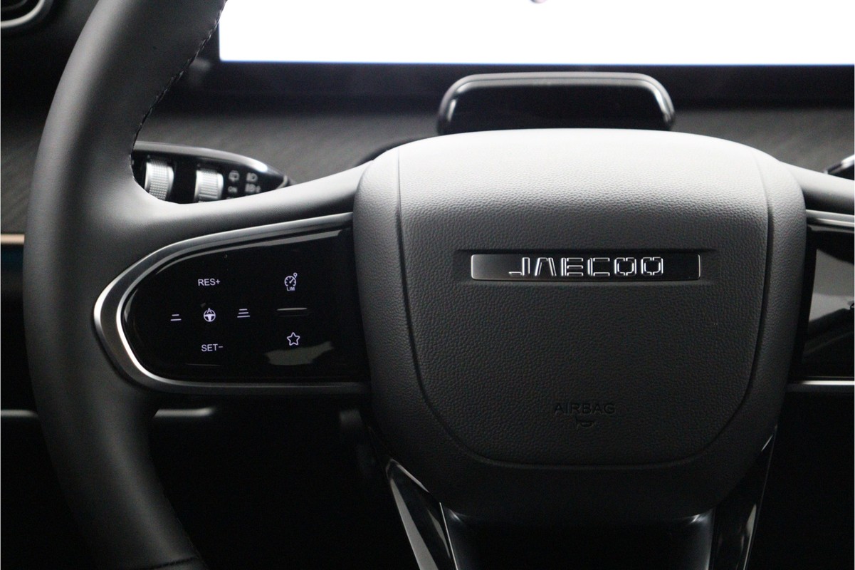 Jaecoo 8