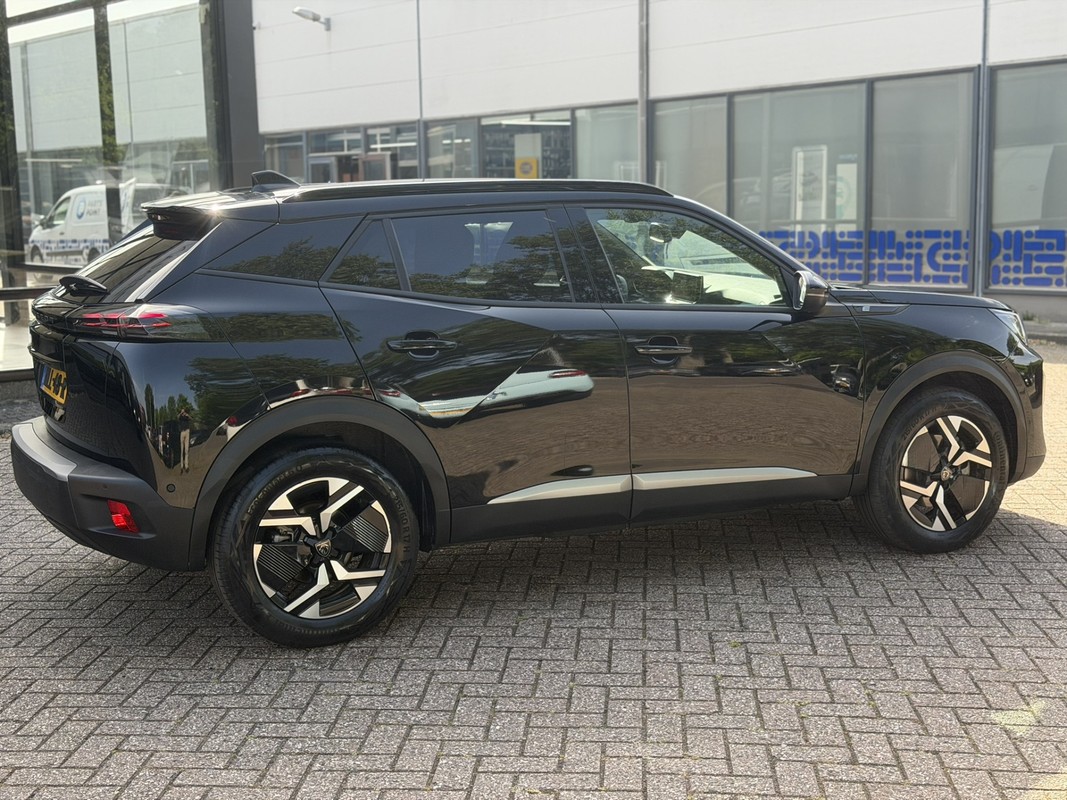 Peugeot e-2008