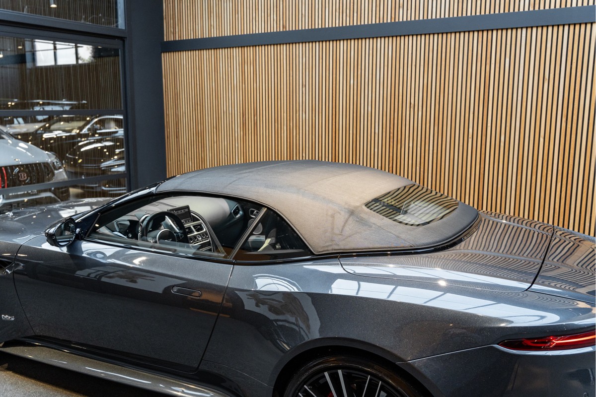 Aston Martin DBS