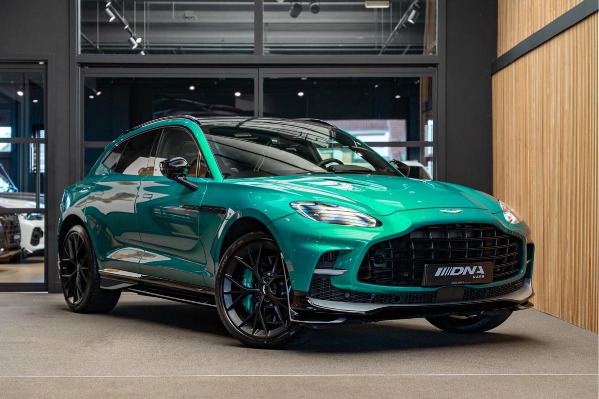 Aston Martin DBX