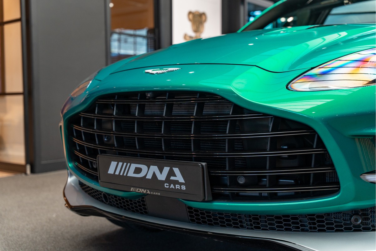 Aston Martin DBX