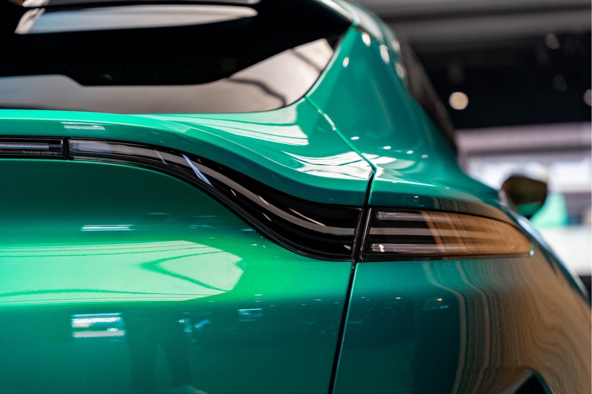 Aston Martin DBX