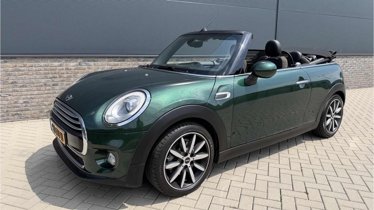 MINI Cooper Cabrio