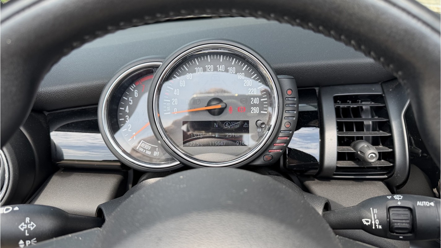 MINI Cooper Cabrio