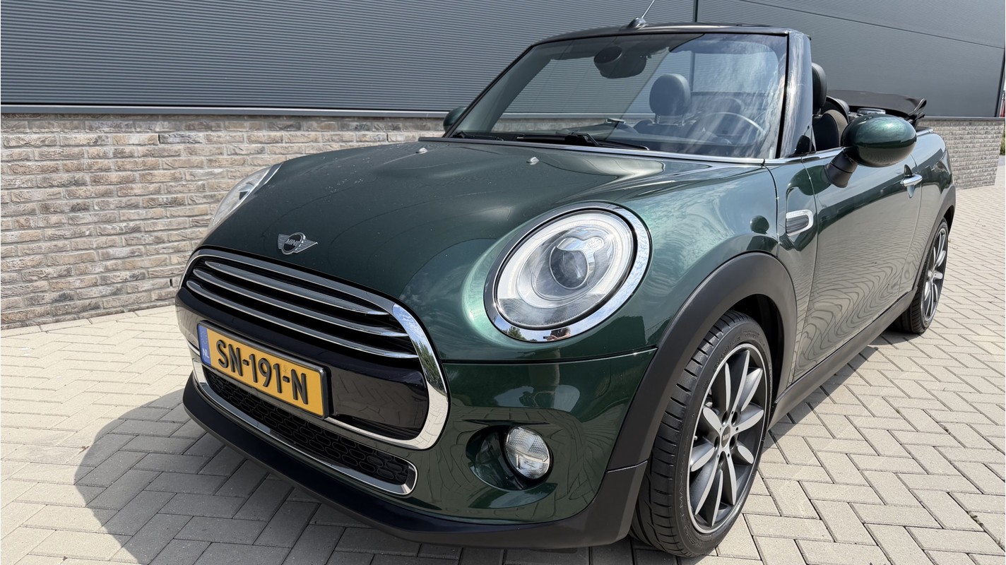 MINI Cooper Cabrio