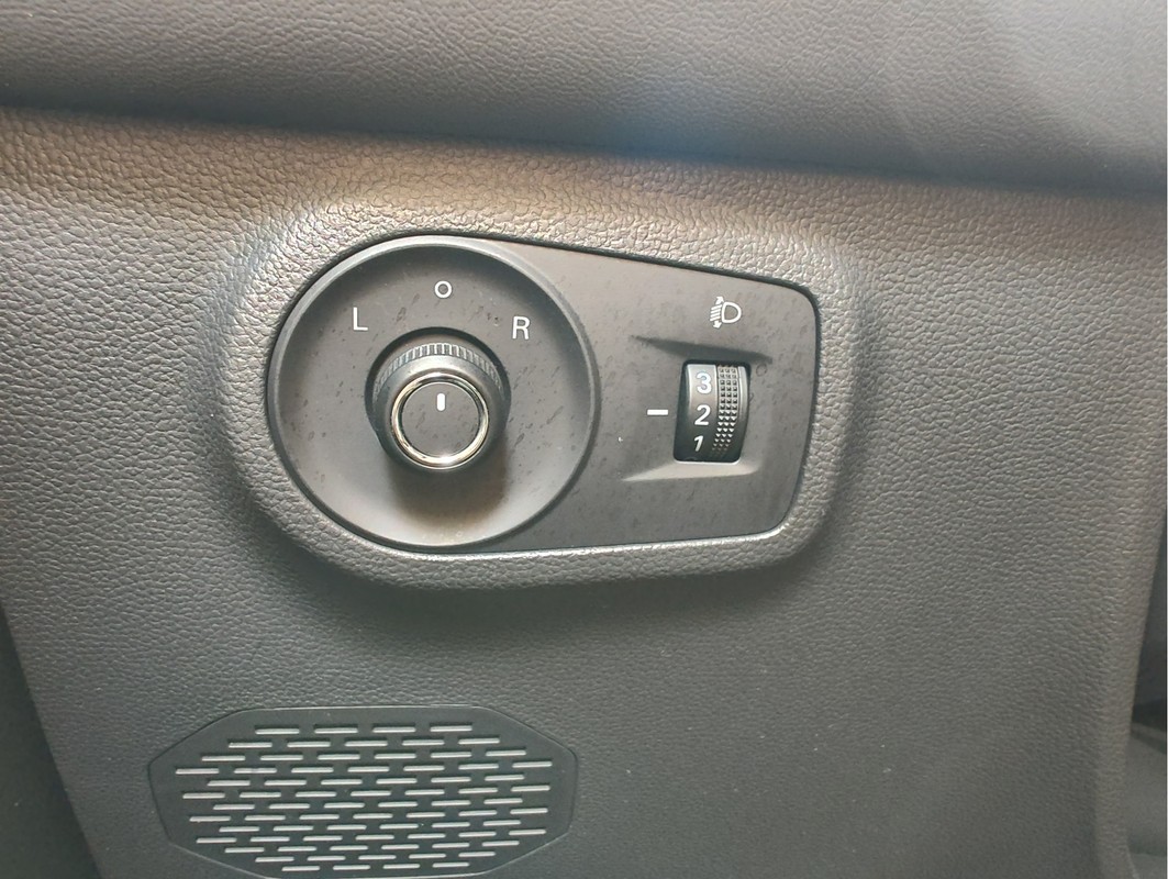 MG ZS EV