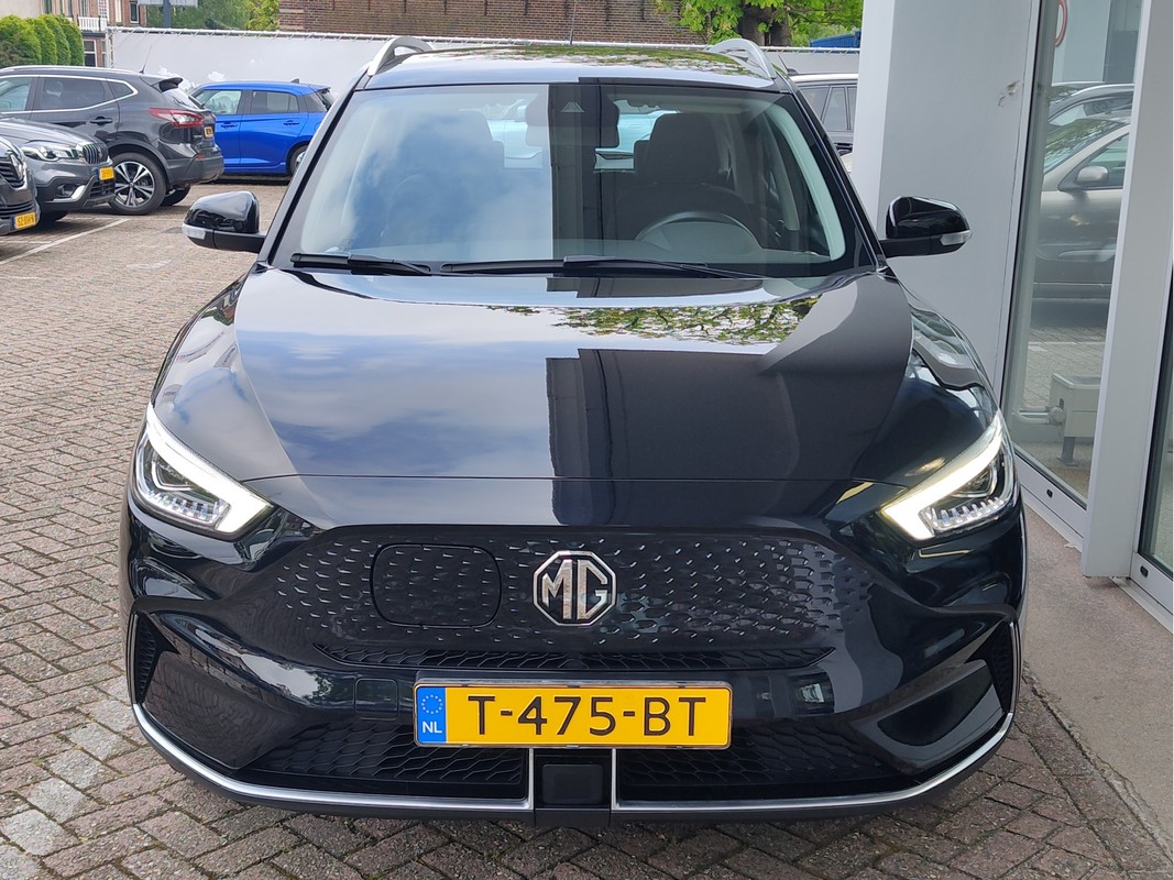 MG ZS EV