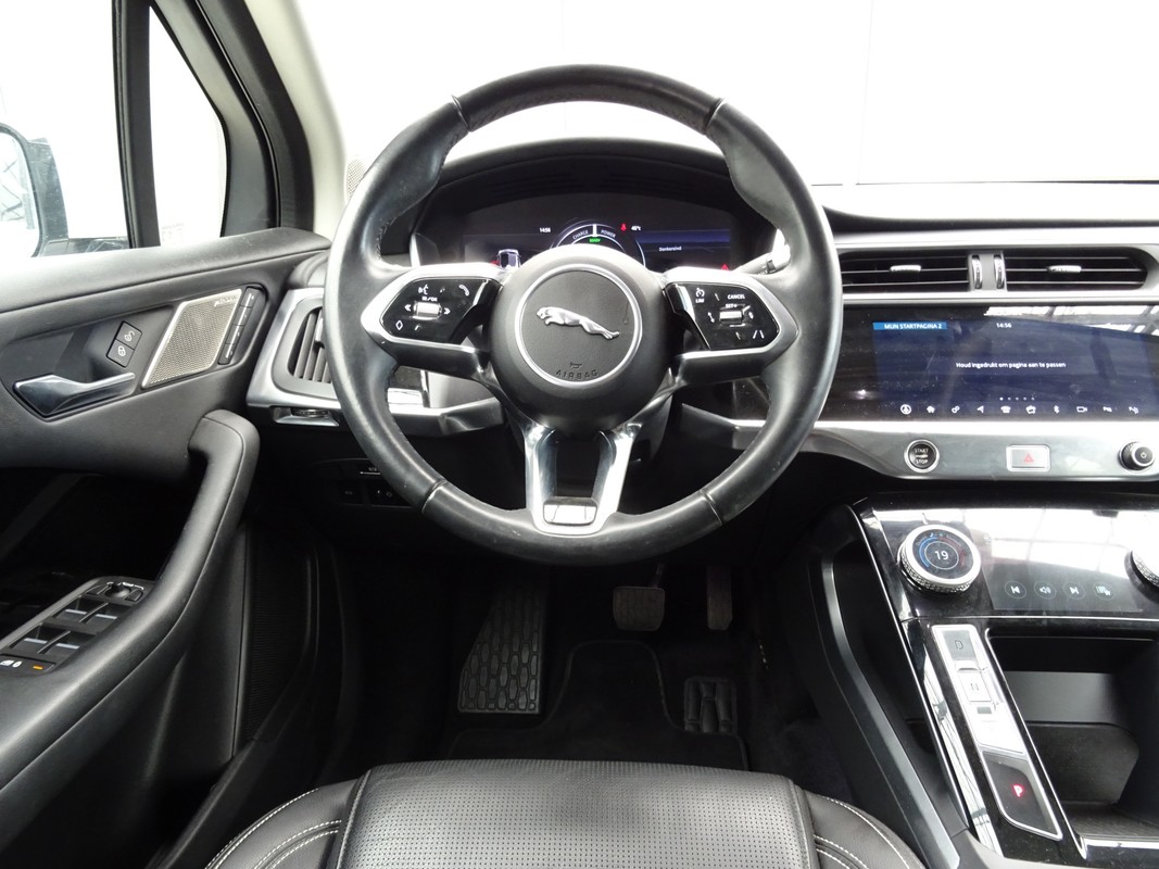 Jaguar I-PACE