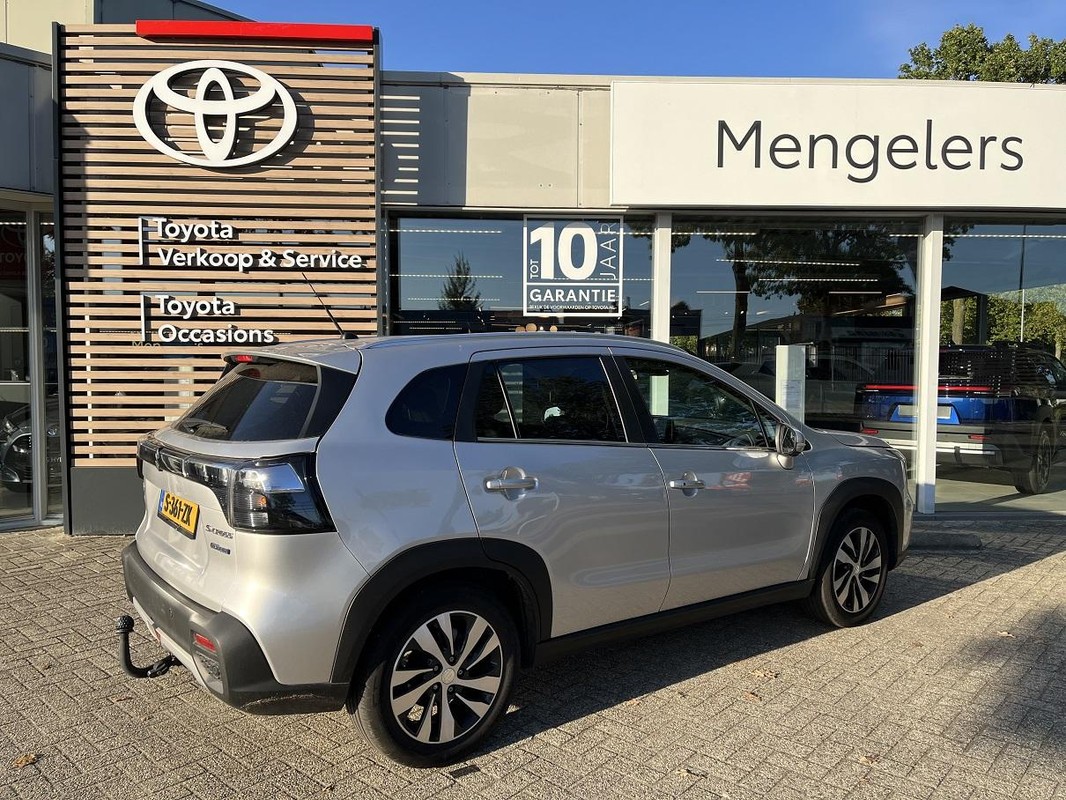 Suzuki S-Cross