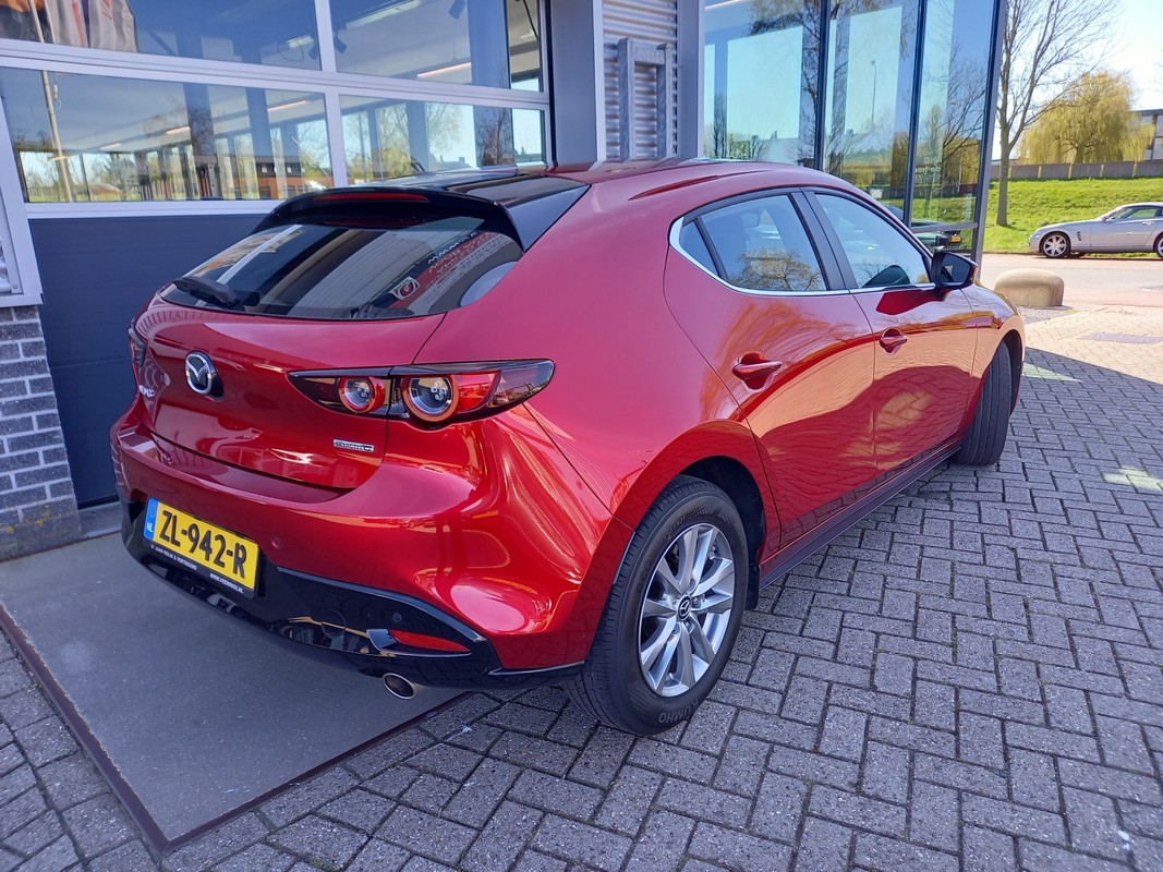 Mazda 3