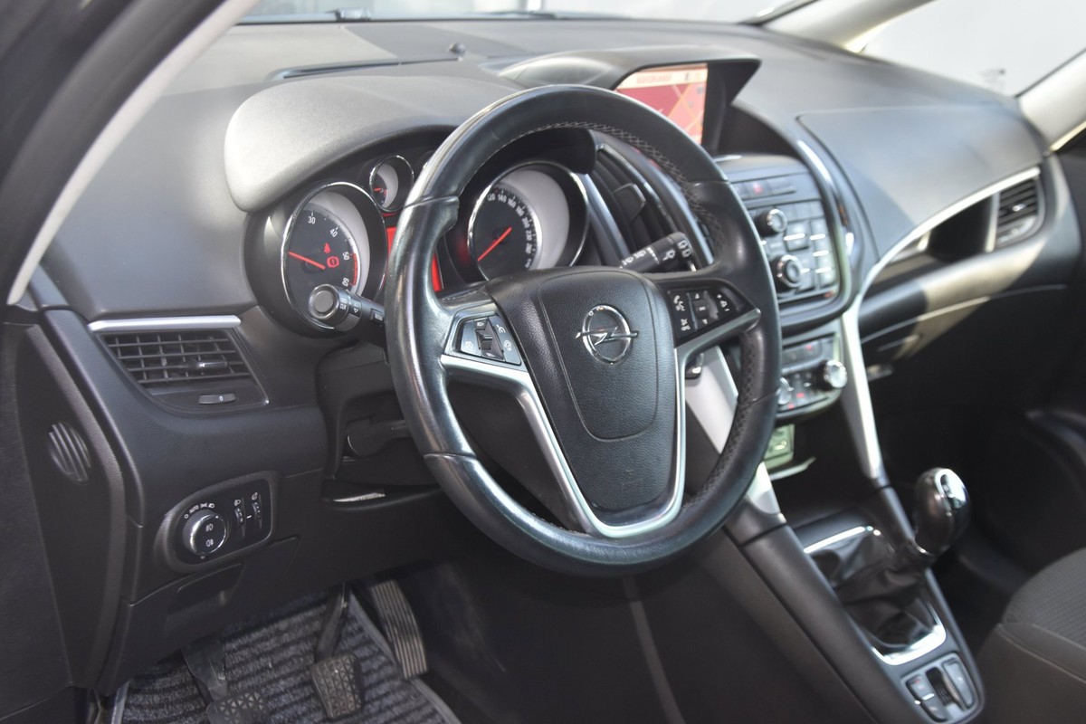 Opel Zafira Tourer