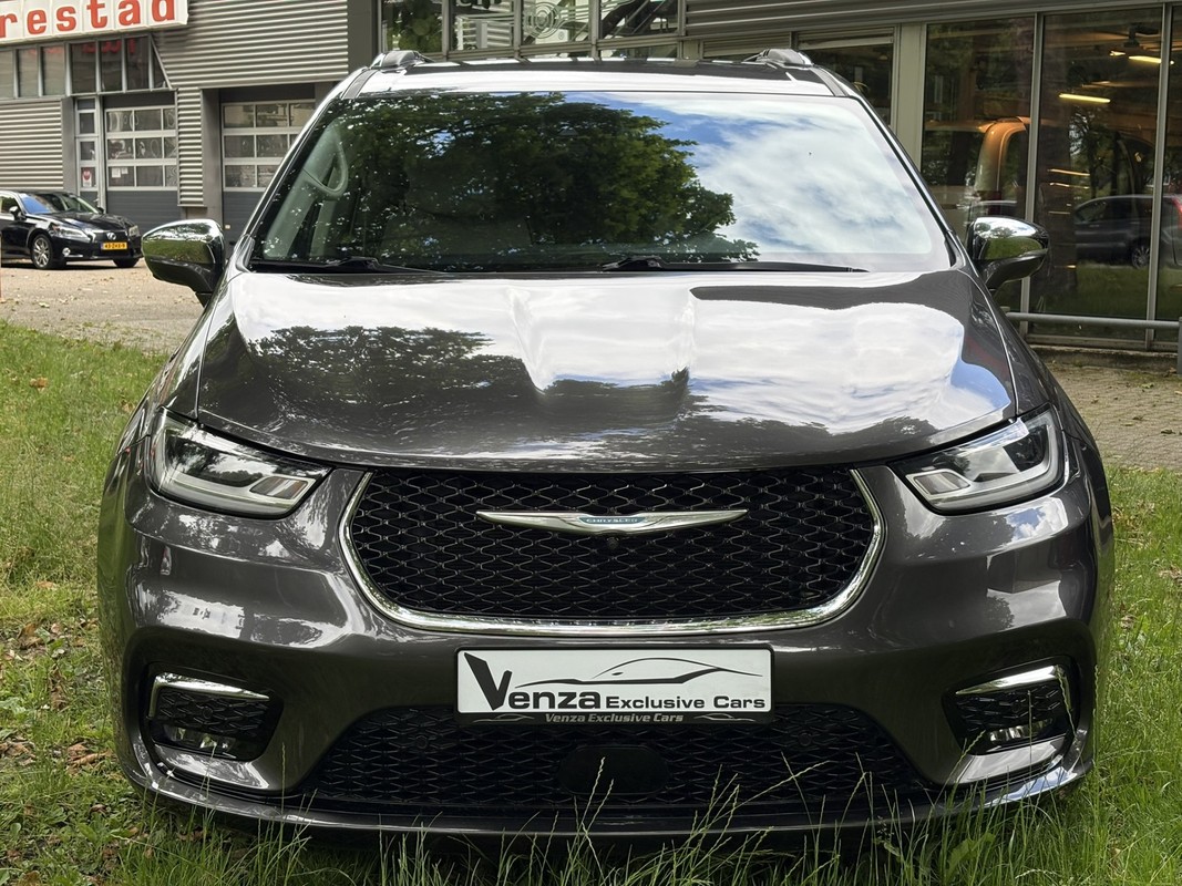 Chrysler Pacifica