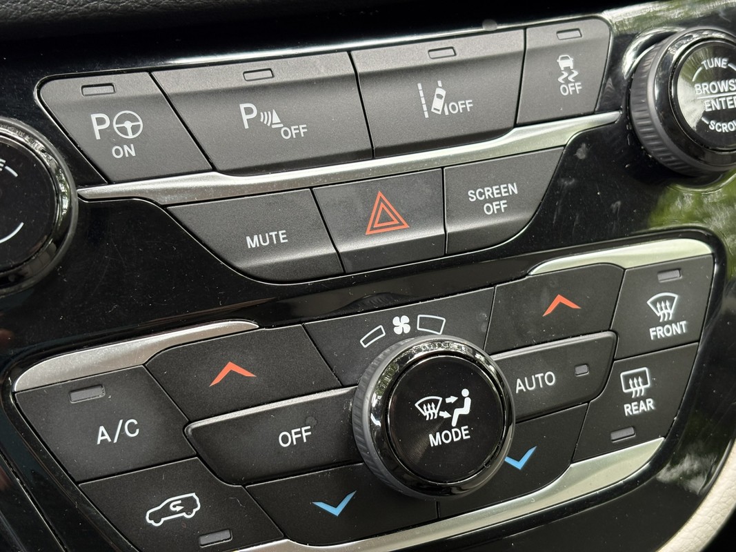 Chrysler Pacifica