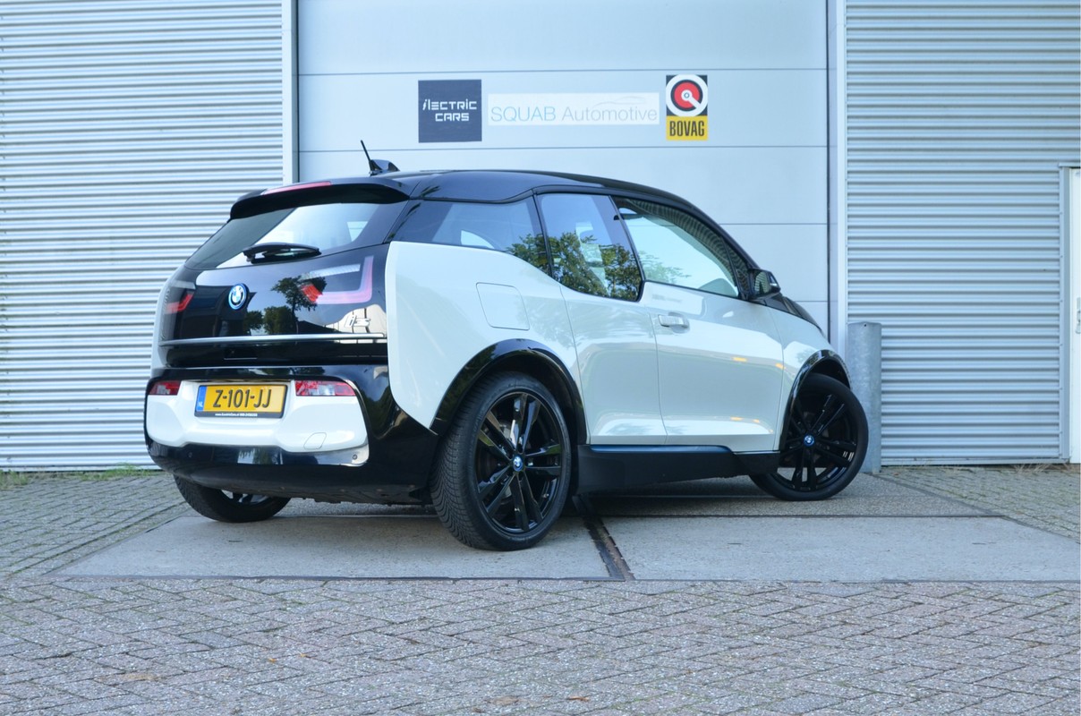 BMW i3
