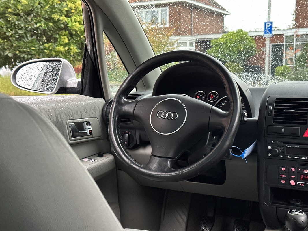 Audi A2