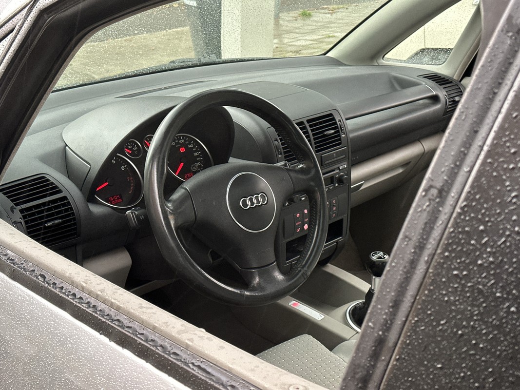 Audi A2