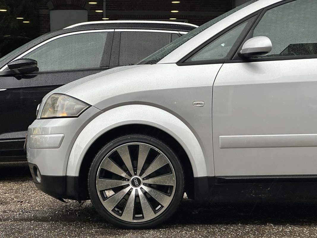 Audi A2