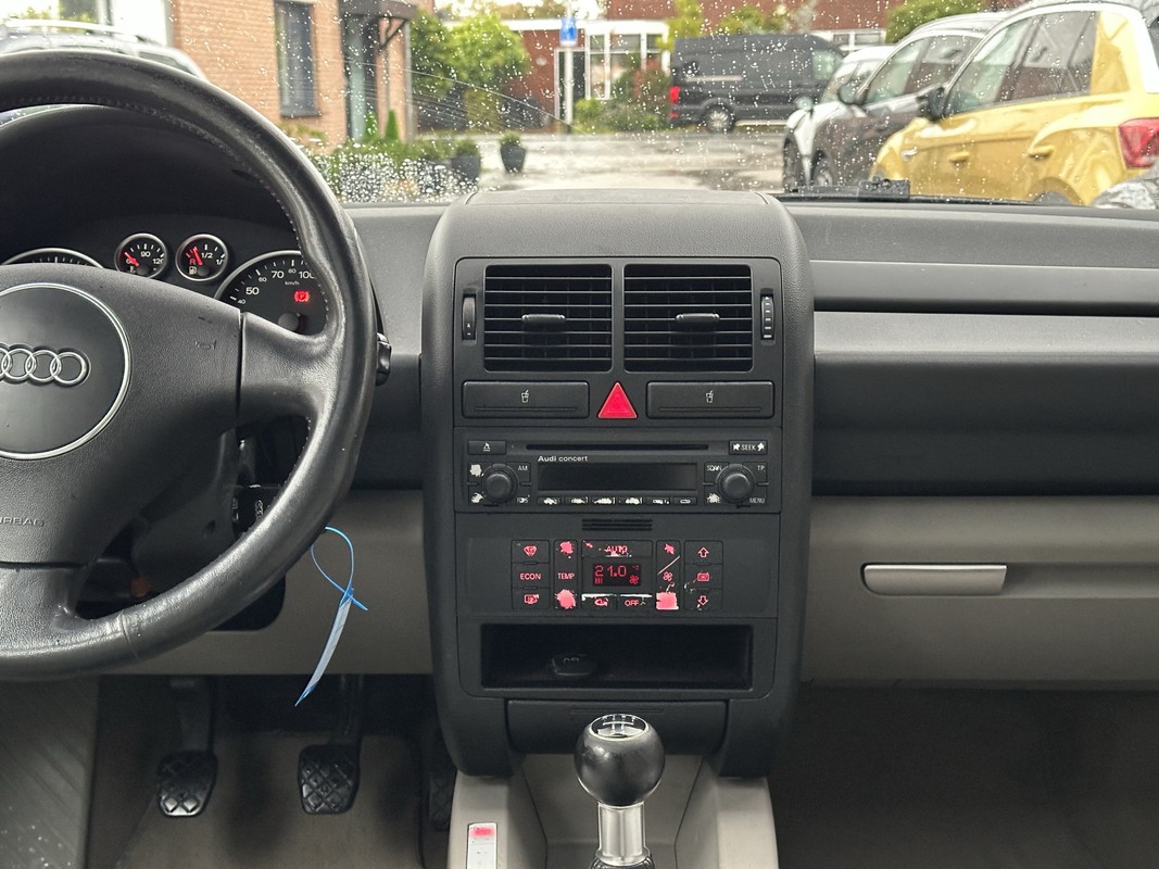 Audi A2