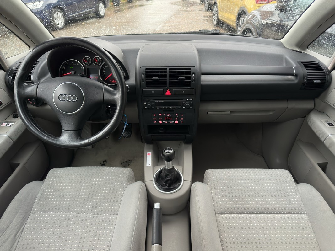 Audi A2
