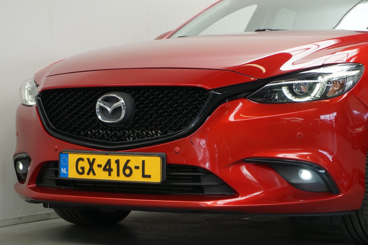 Mazda 6