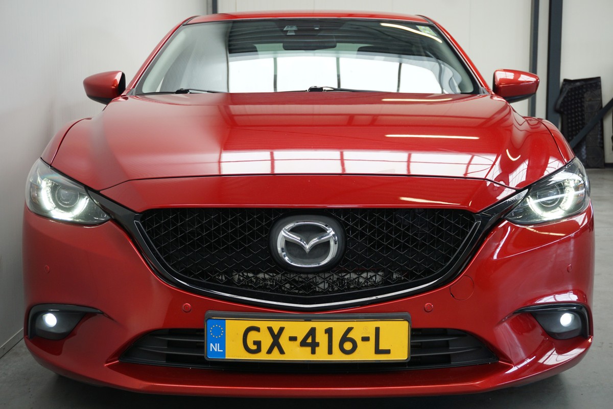 Mazda 6