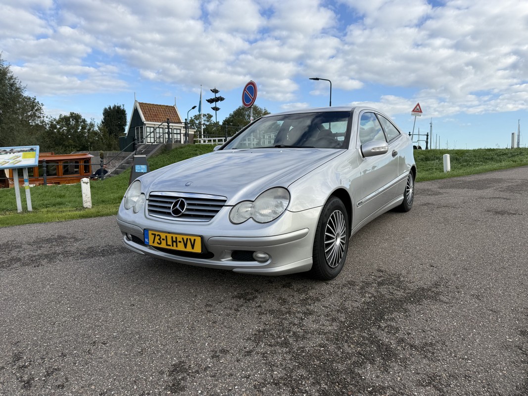 Mercedes-Benz C-Klasse