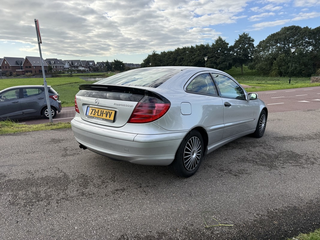 Mercedes-Benz C-Klasse