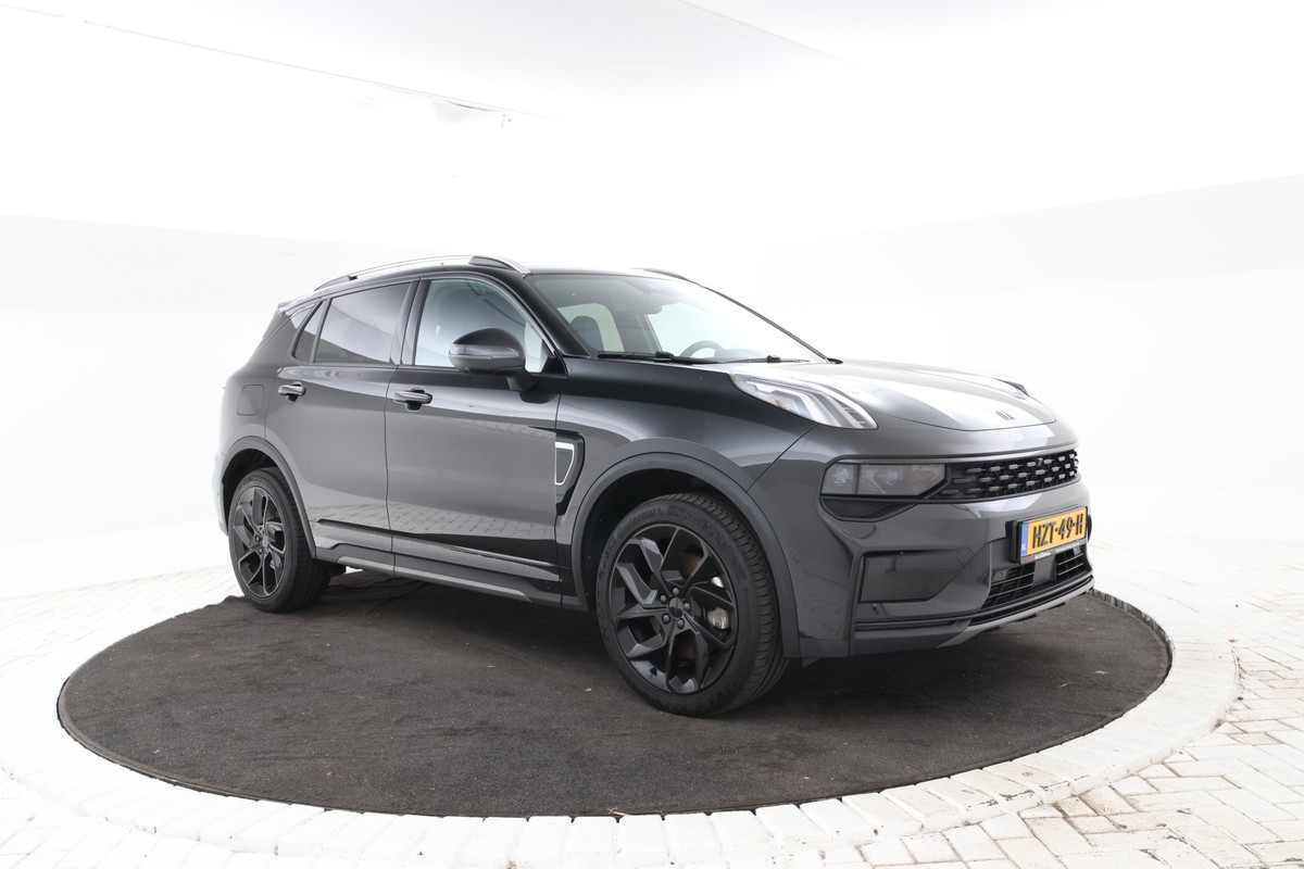 Lynk & Co 01