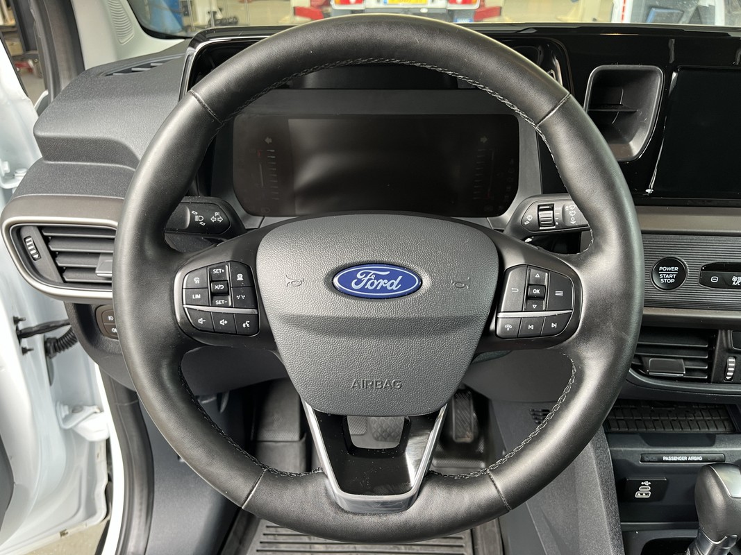 Ford Transit Courier