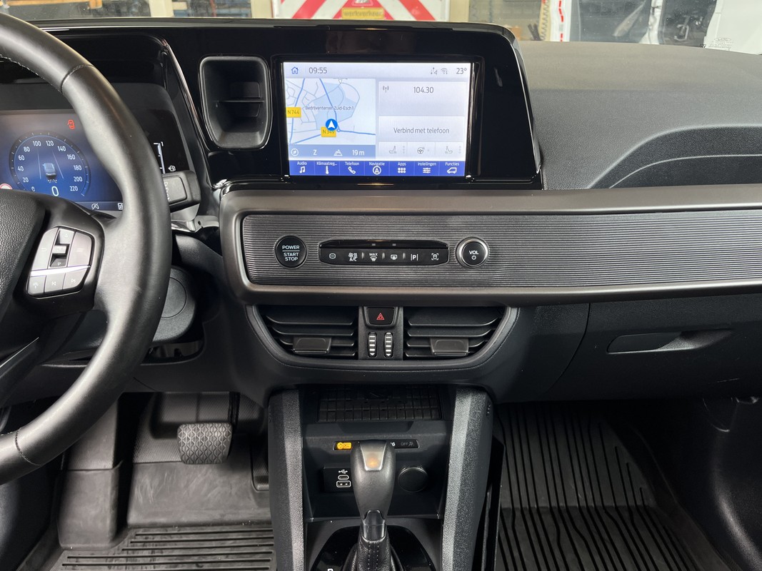Ford Transit Courier